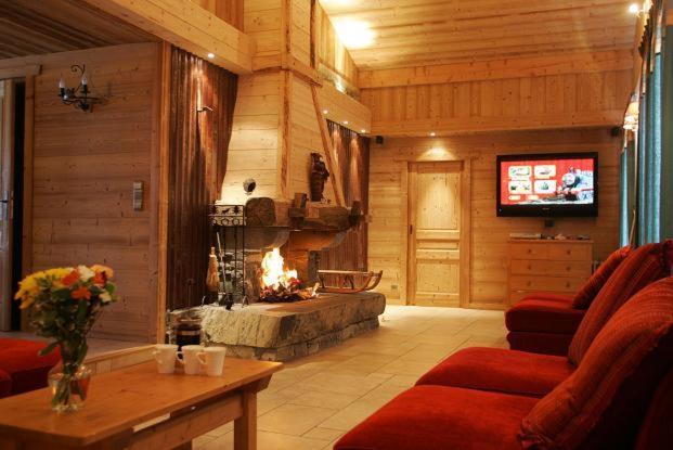 לינה וארוחת בוקר לה ג'ט Chalet Marjorie מראה חיצוני תמונה
