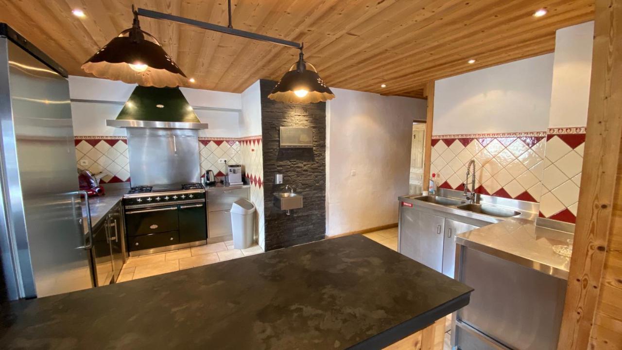 לינה וארוחת בוקר לה ג'ט Chalet Marjorie מראה חיצוני תמונה